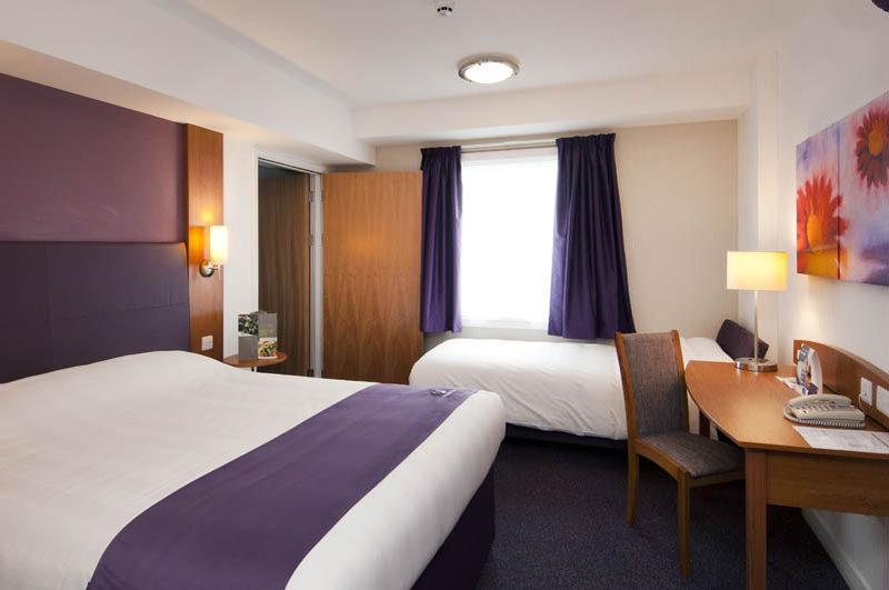Premier Inn Chorley North Eksteriør billede